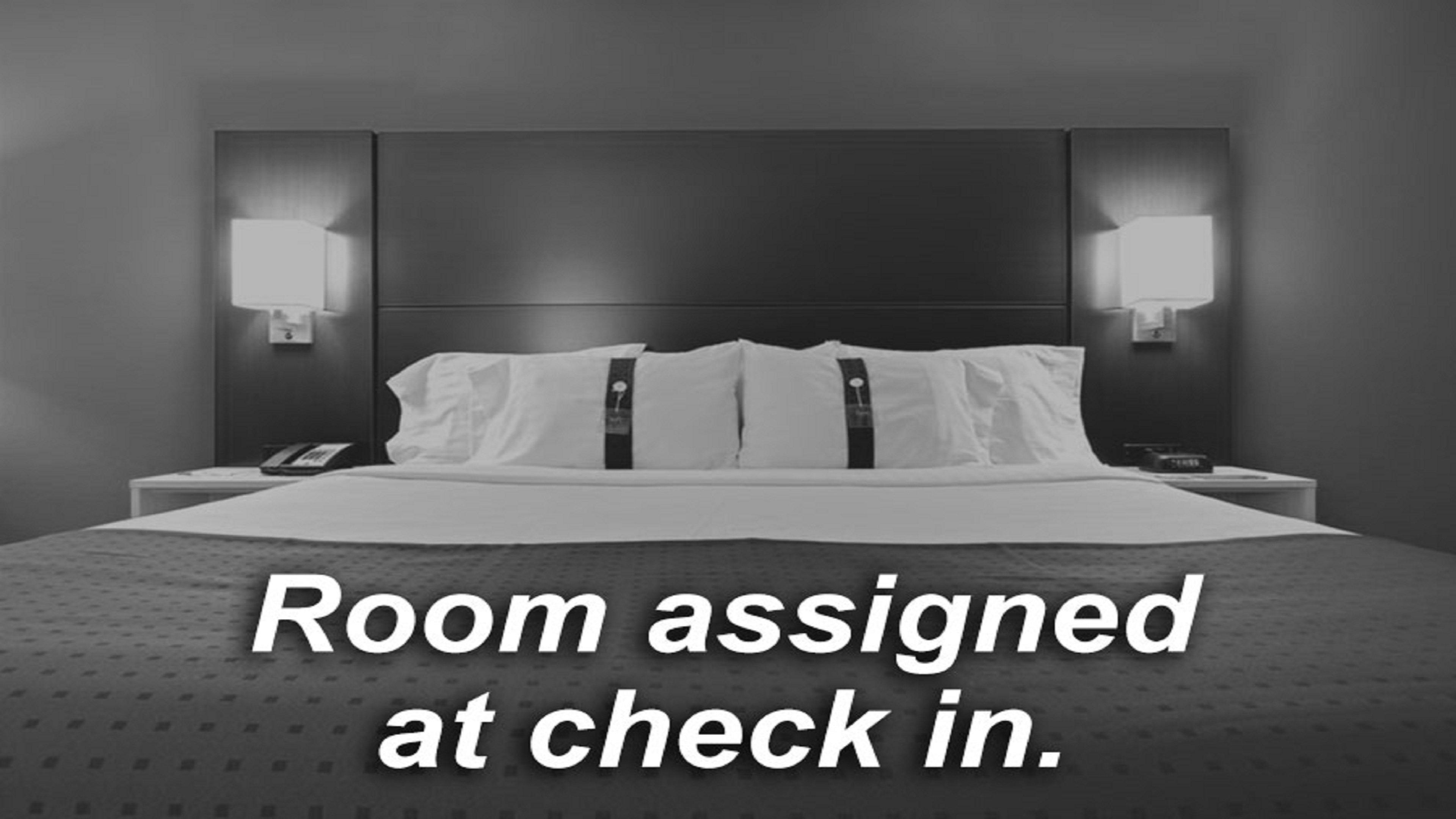 Holiday Inn Express & Suites North Topeka Eksteriør bilde