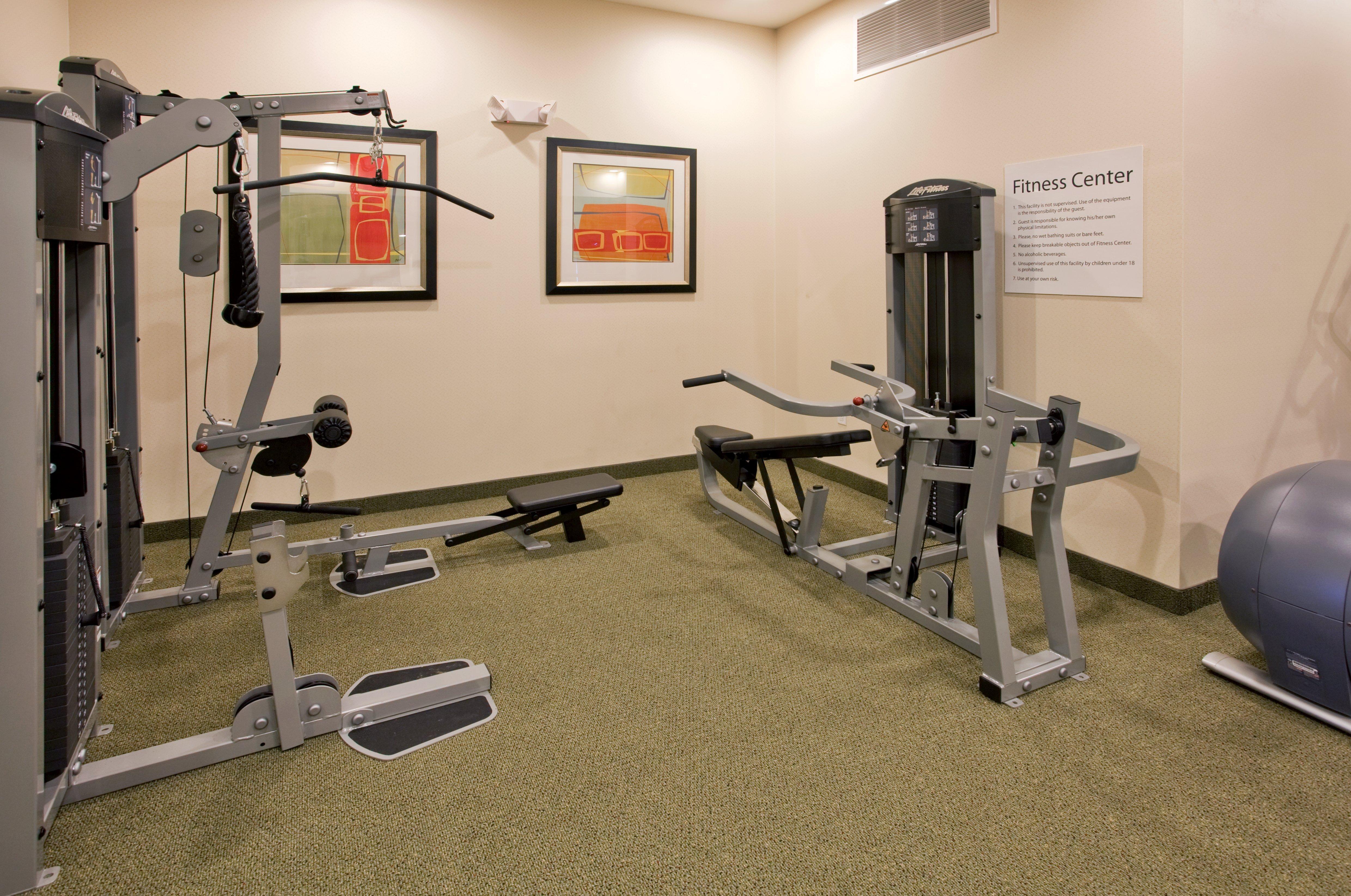 Holiday Inn Express & Suites North Topeka Eksteriør bilde